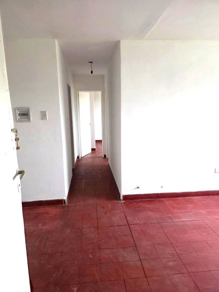Departamento dos dormitorios B° Panamericano (Calle Gral Paz -a mts de oficinas de ECOGAS)  - foto 4
