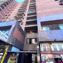 Depto a mts de Patio Olmos y de La Cañada-Bv San Juan 292-amplio parece mas grande de lo que es !!