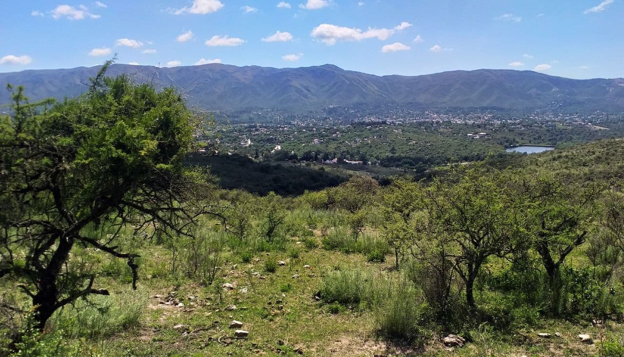 Ver foto 6 de Se un visionario inversor,aposta al futuro ,Dos lotes sobre la nueva Autovia -La Falda -