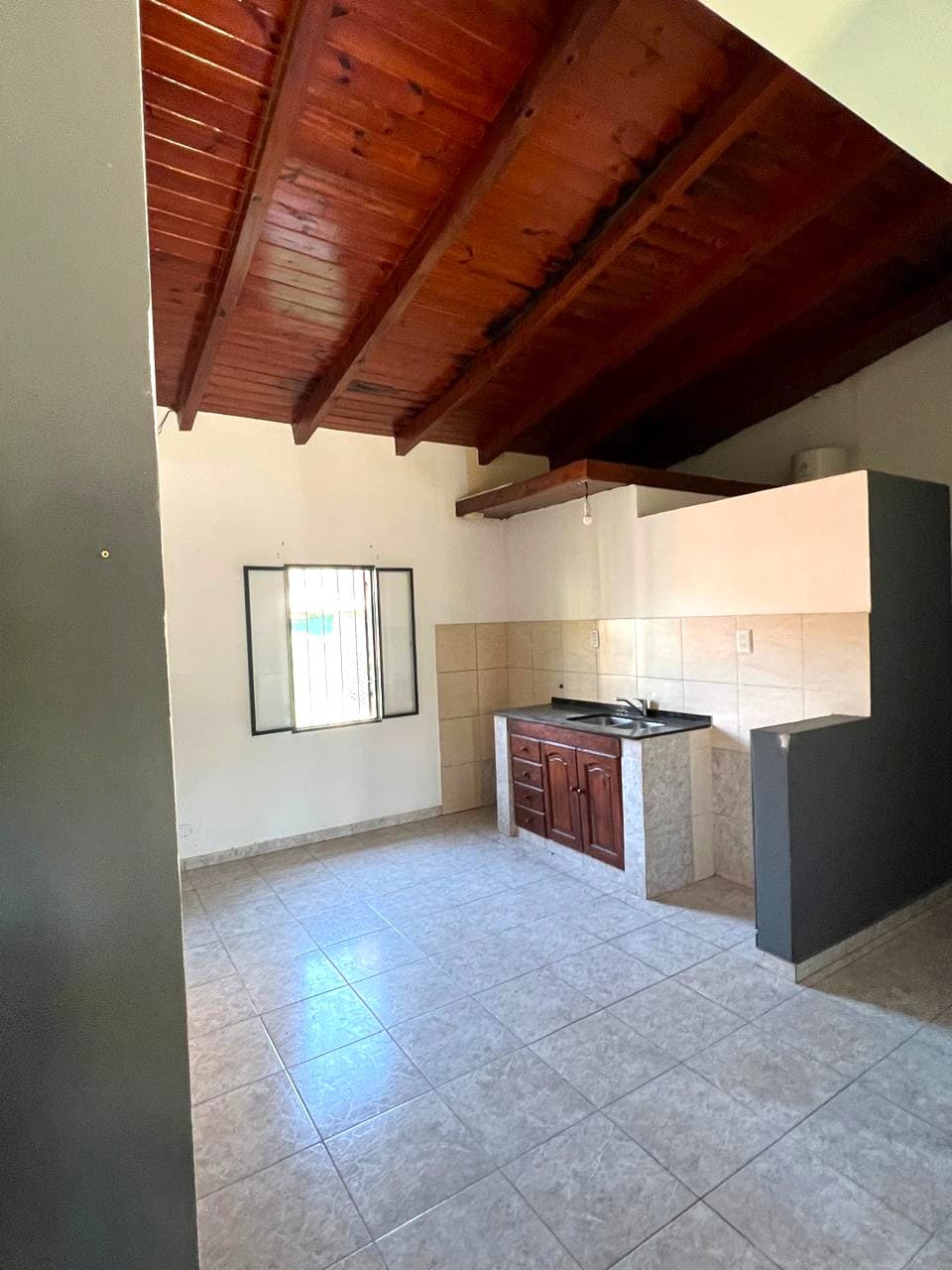 Departamento un dormitorio -gas a garrafa -Villa Union a metros de la Colectora ( igreso a Predio deportivo)