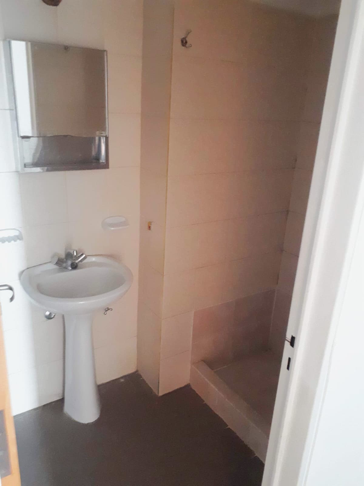 Ver foto 8 de Departamento Dos dormitorios-Cochera- Pueyrredon 675- Piso 11 c/Balcon