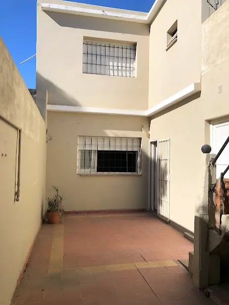 Barrio Las Palmas ,inmueble con gran potencial (CASA+LOCAL) - foto 7