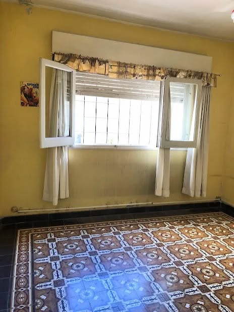Barrio Las Palmas ,inmueble con gran potencial (CASA+LOCAL) - foto 8